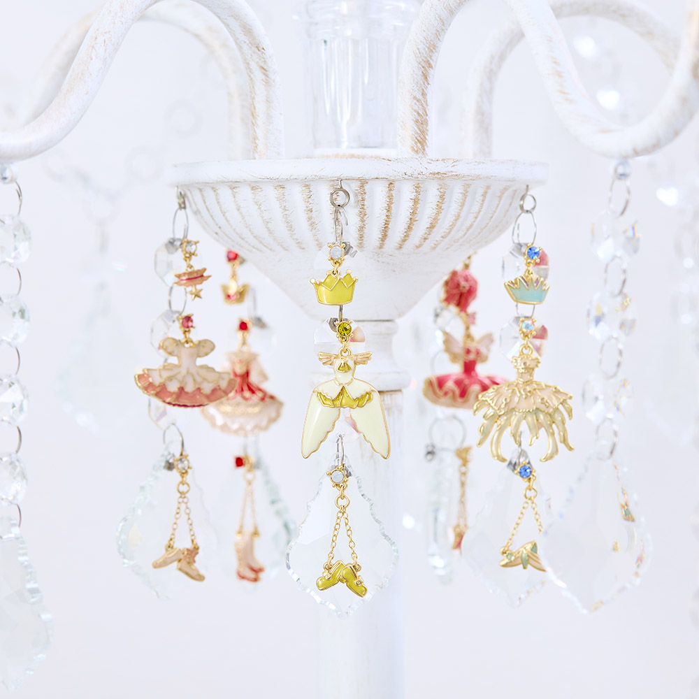 カードキャプターさくら コスチュームピアスセット 扉をあけて | NHK